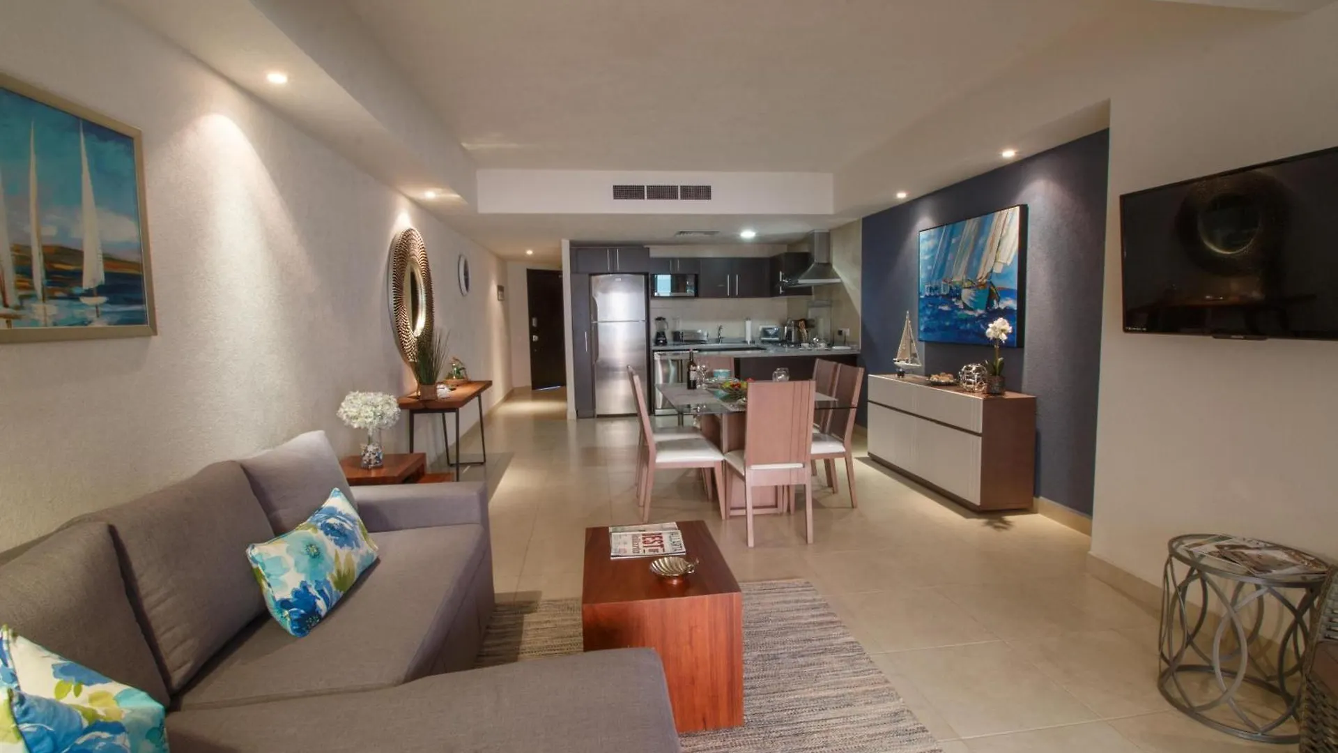 Beachfront 1Br W/ Balcony & Resort-Style Amenities 巴亞爾塔港 0*,