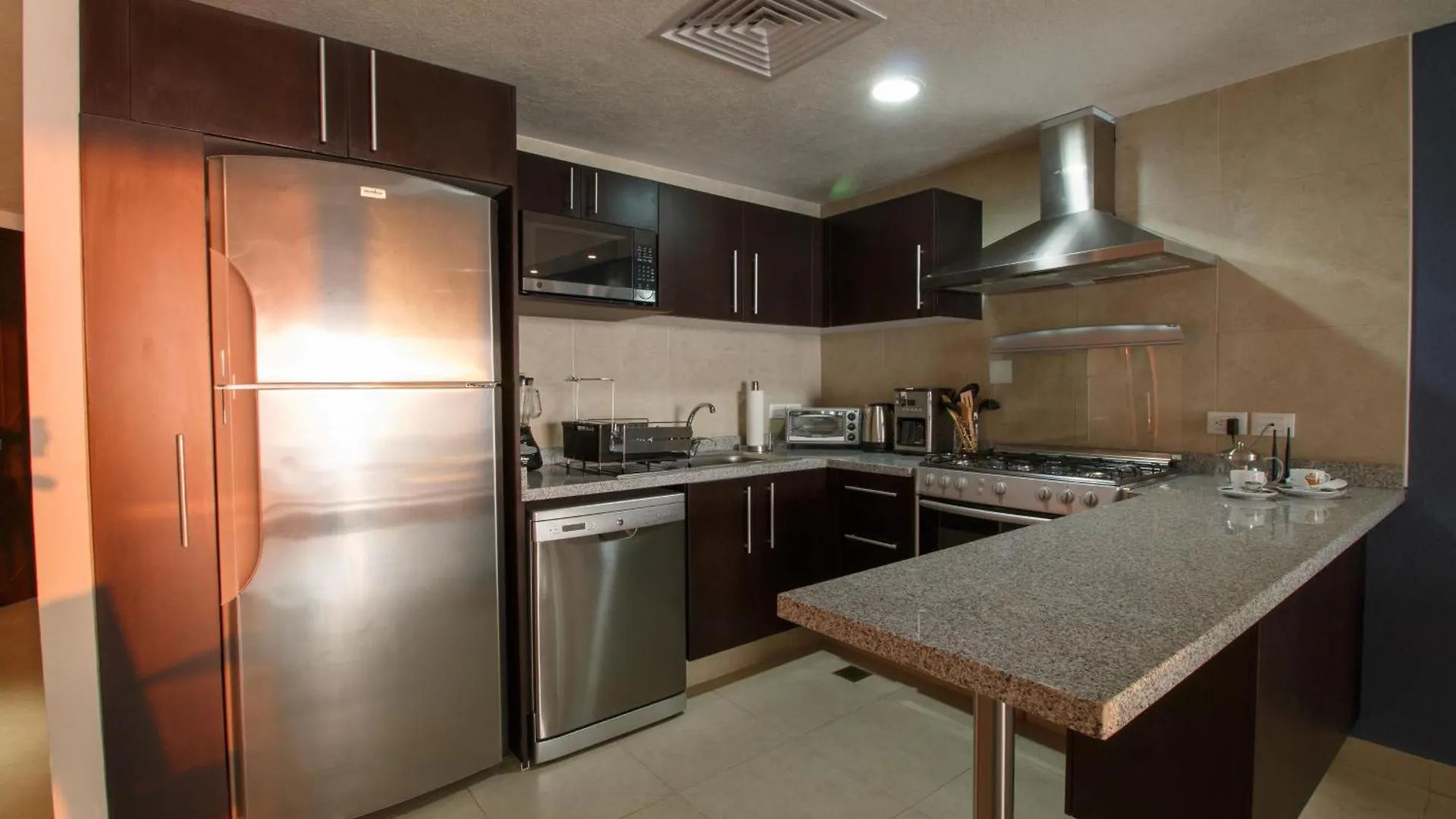 度假居 Beachfront 1Br W/ Balcony & Resort-Style Amenities 巴亞爾塔港
